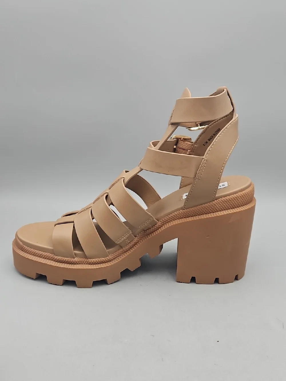 Steve Madden Cosmic tan platform sandals Women 9.5 Wedge